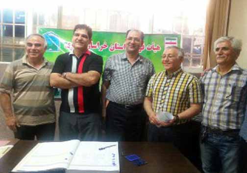 بازیکنان و کادر فنی پدیده قراردادهایشان را ثبت کردند