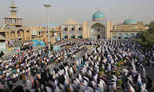 اقامه نماز عید سعید فطر در امامزادگان و بقاع متبرکه خراسان رضوی