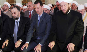 مشارکت بشار اسد در نماز عید فطر در دمشق