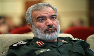 پاسداران آماده&zwnj;اند از انقلاب اسلامی پاسداری کنند