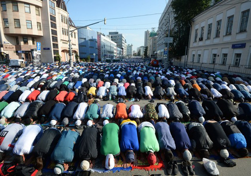 نماز عید فطر در مسکو  + عکس