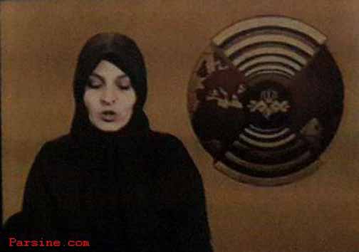 گوینده اخبار تلویزیون در سال 1359