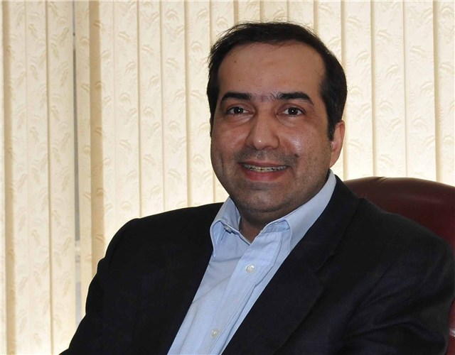 نشست های خبری عجیب میان برخی مسئولین