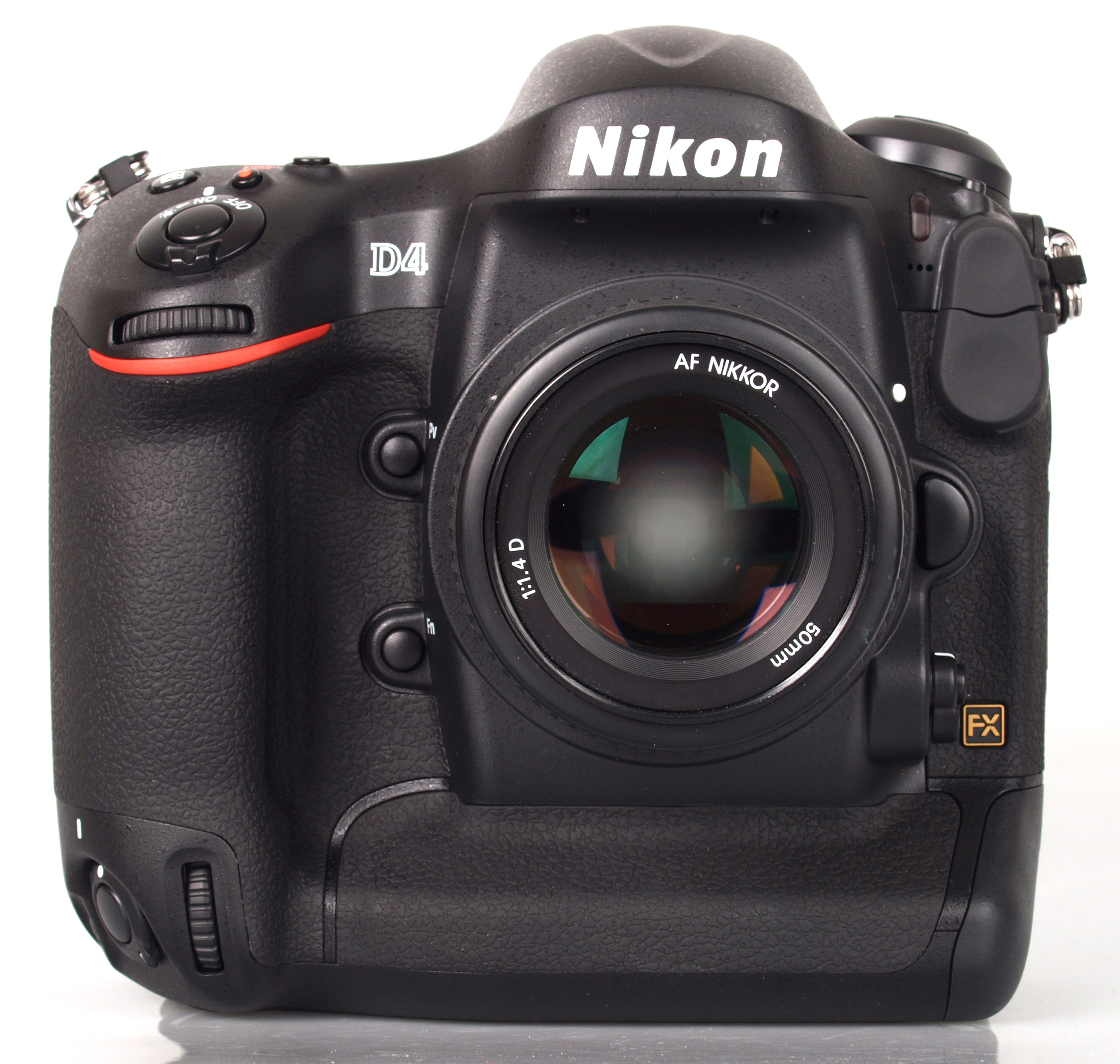 اطالاعات دوریبن Nikon D5  لو رفت