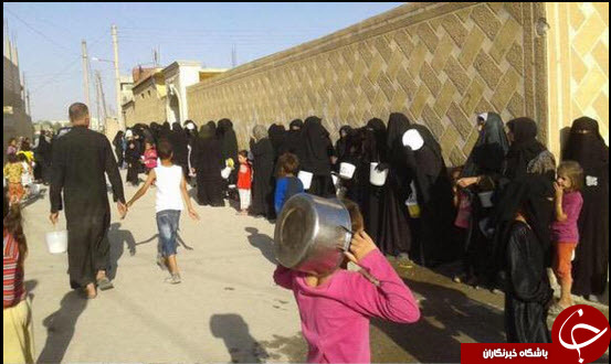 سفره ای رنگارنگ با خون + عکس