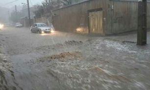 آماده باش برای مقابله با سیل در روستای امام قیس بروجن