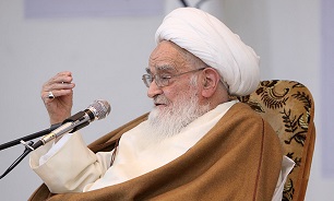 هدف از تخریب قبور ائمه بقیع از بین بردن پشتوانه‌های تاریخ اسلام است