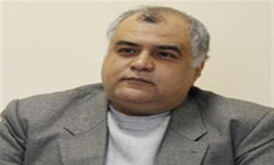 قاسم یاحسینی: مردم ما در بزنگاه‌های تاریخی بیشتر کتاب می‌خوانند