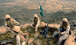 يک افسر و سه سرباز سعودی کشته شدند