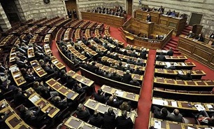 پارلمان يونان طرح برگزاری همه‎پرسی را تصويب کرد