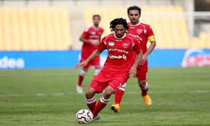 خالقی&zwnj;فر در پرسپولیس ماندگار شد