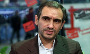 اجازه نمی‌دهیم کسی با تهدید، کنار منتخب مردم عکس یادگاری بگیرد