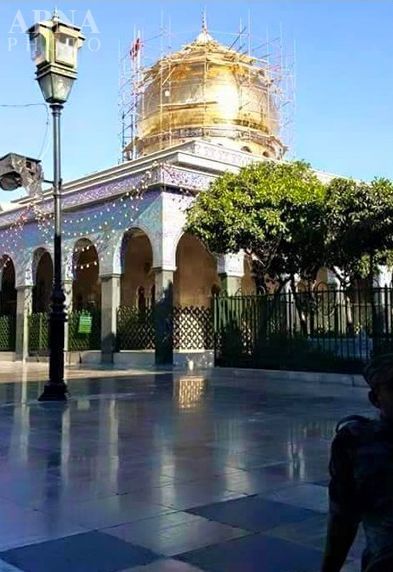تصاویری از آخرین مراحل ترمیم گنبد حضرت زینب(س)