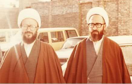 جوانی آیت&zwnj;الله مکارم شیرازی از کنار دریا تا کنار غار حرا + تصاویر