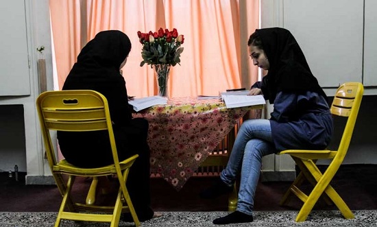 تصاویر متفاوت از خوابگاه دختران از نگاه یک عکاس مرد!