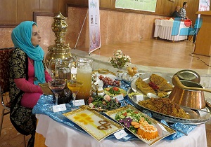 جشنواره غذاهای بومی در کردستان برگزار شد.