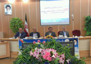 مدیران در حمایت از اجرای سیاست های دولت مدافع و در انتخابات کاملا بی طرف باشند
