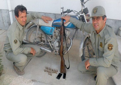 کشف اسلحه جنگی سیمینوف و ۲۴ فشنگ از شکارچیان متخلف در پارک ملی گلستان