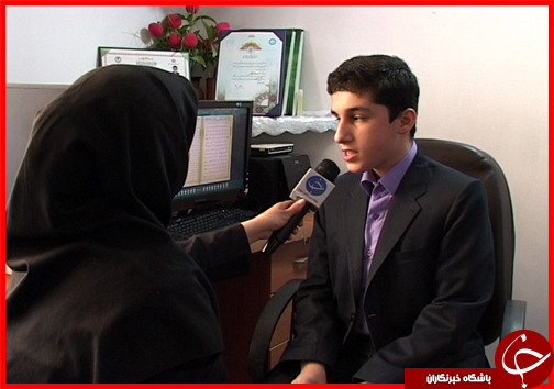دست&zwnj;هایی که قرآن می&zwnj;خوانند