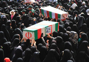 تشییع پیکر مطهر ۴ شهید در قم
