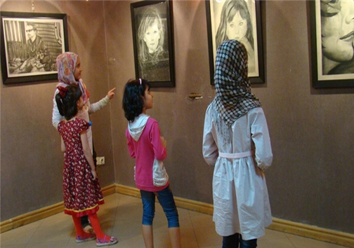 نمایشگاه نقاشی  سردار &laquo;سلیمانی&raquo; در افغانستان