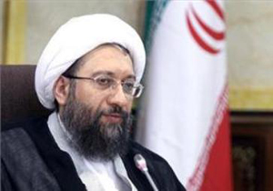 آیت الله آملی لاریجانی: متأسفانه غربی‌ها تلاش می‌كنند مبانی حقوق بشری خود را به كشورهای مستقل تحميل كنند
