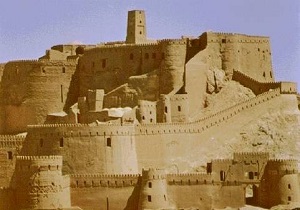 اجرای اقتصادمقاومتی در کرمان/ از میراث فرهنگی به خوبی استفاده نکردیم