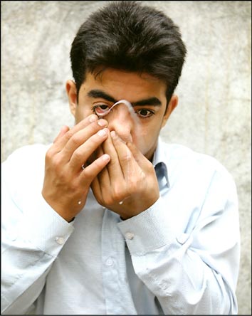 چشمی که از آن شیر  می چکد + عکس