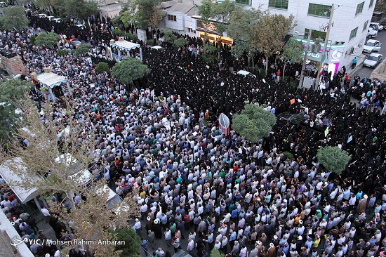 وداع باشکوه و متفاوت با 13 شهید خط شکن گمنام در مشهد + تصاویر