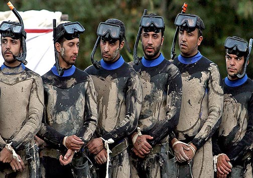 غواصان در تشییع غواصان+ تصاویر
