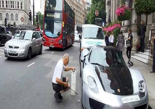 برخورد دولت انگلیس با حضور آزار دهنده گردشگران سعودی
