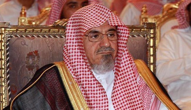 خطیب مکه: داعشی&zwnj;ها سگ&zwnj;های جهنم&zwnj;اند