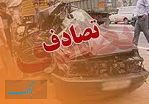 برخورد پژو 405 با تیر چراغ برق 2 مجروح برجای گذاشت