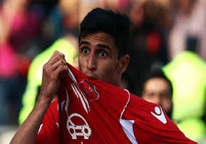 ماجرای پردردسر آرايش عجيب و غريب پدیده پرسپولیس!