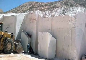 سالیانه 500 هزار تن سنگ تزئینی در استان کرمانشاه استخراج می شود