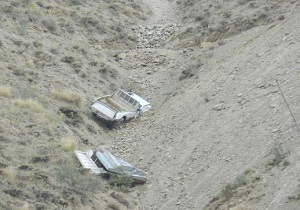 5 کشته وزخمی براثرمنحرف شدن یک دستگاه نیسان در روستای بیساران