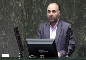 حکیمی: با فیلم وداع، رنگ&zwnj;ها و ژست&zwnj;های انقلابی نمی&zwnj;توان افکار عمومی را فریب داد