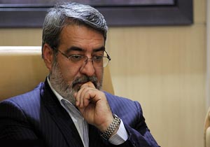 رحمانی&zwnj;فضلی نتوانست نمایندگان را قانع کند/ مهلت یک&zwnj;ماهه&zwnj;ای به وزارت کشور برای ارائه&zwnj; توضیحات قانع&zwnj;کننده&zwnj;تر