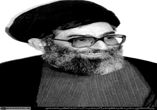 24 تصویر کمتر دیده شده از رهبر انقلاب در دوره ریاست جمهوری ایشان