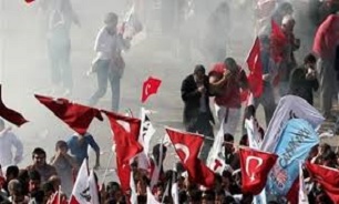 تركيه: اجازه برگزاری راهپیمایی صلح را در استانبول نمی دهیم