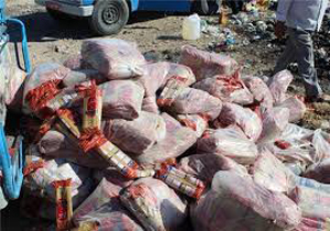 معدوم سازی مواد غذایی فاسد در  خمینی شهر