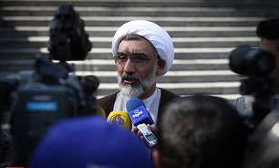 سفر فابیوس به ایران پیامی جز تسلیم و معذرت‌خواهی در برابر ملت ایران ندارد