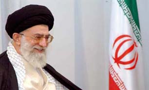 دیدار جمعی از بسیجیان مدال&lrm;آور المپیادهای علمی با رهبر انقلاب