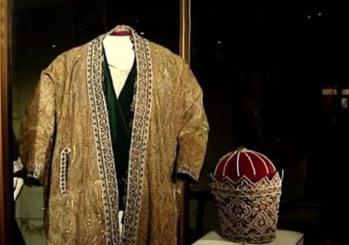 کلاه عباس میرزا در موزه خزانه ملي ايران+عکس