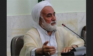 دیدار جمعی از روسای هیات های ورزشی مهاباد با امام جمعه این شهرستان