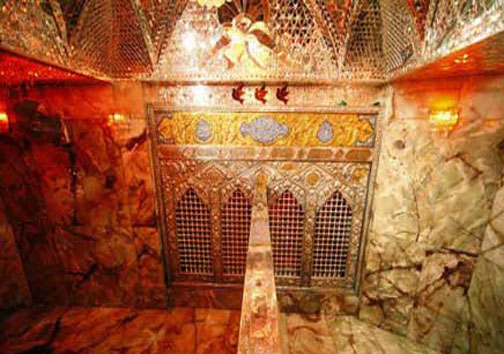 تصاویر دیدنی از داخل ضریح منور امام حسین(ع)