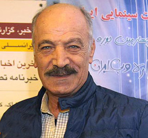 گبرلو بدون موضع‌گیری اجرا می‌کرد