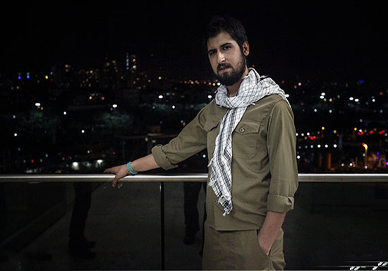 &laquo;تتلو&raquo; بی&zwnj;مجوز می&zwnj;خواند و &laquo;زمانی&raquo; با مجوز گلایه می&zwnj;كند! + تصاویر