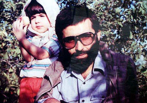 شهید آوینی و دختــــــرش +عکس