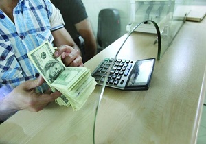 سکوت بانک مرکزی در مقابل صرافان متخلف